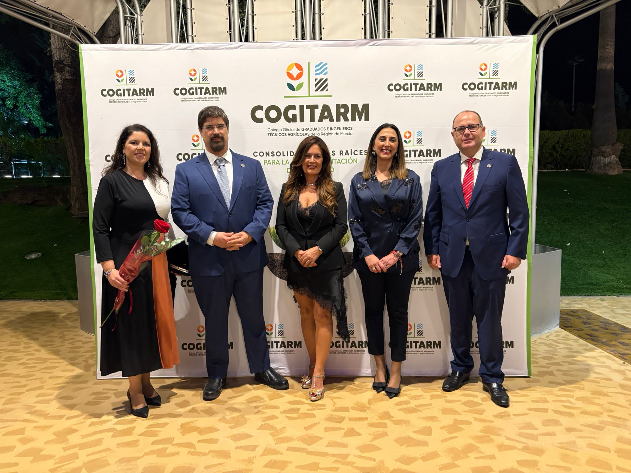 COGITTRM/ACARMITT refuerzan la colaboración intercolegial en la gala de premios del COGITARM